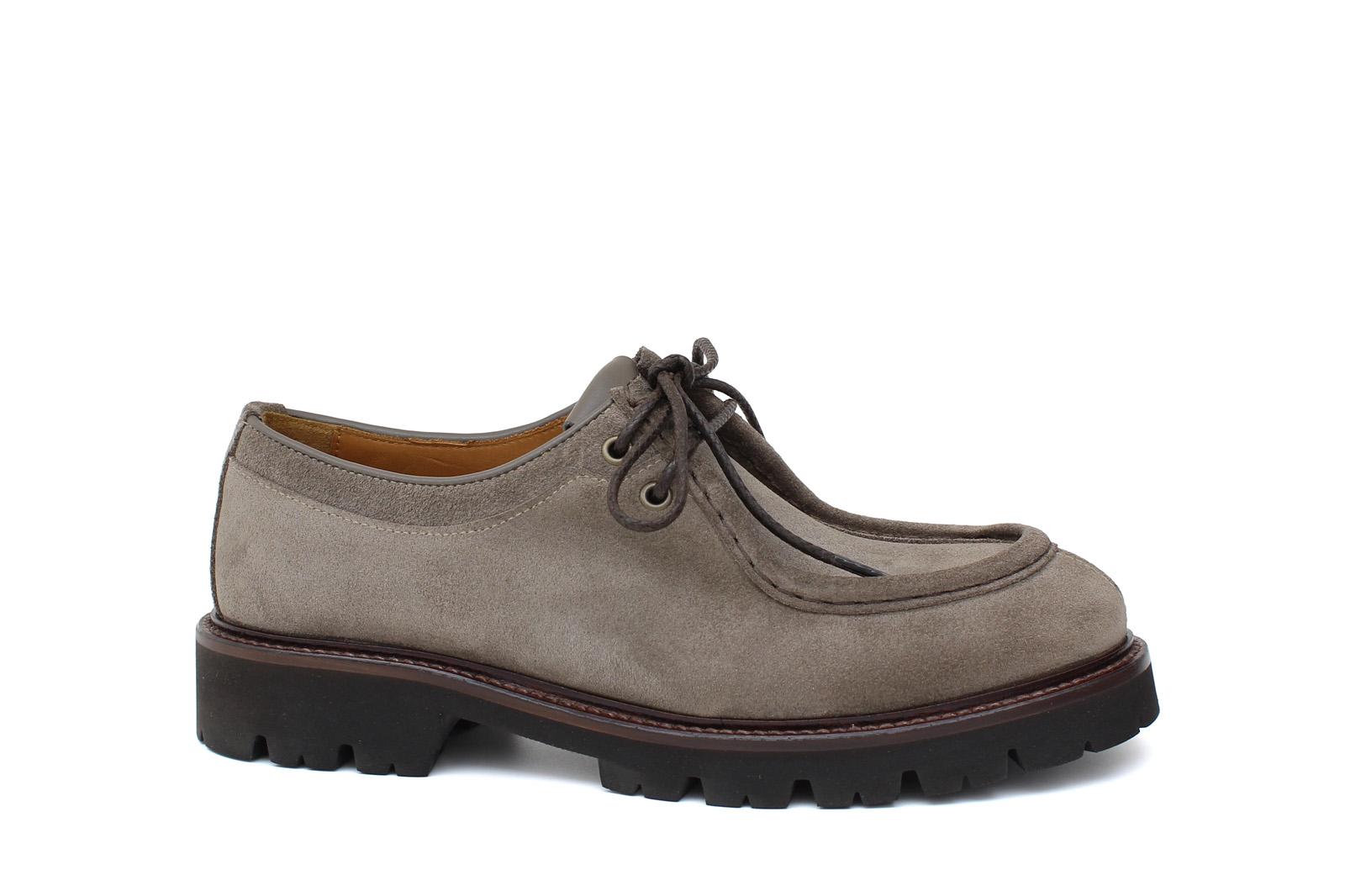 Stringata donna stile ingegnere in suede color sabbia  con fondo in gomma leggera D211HSBIS 21 ROSSI 