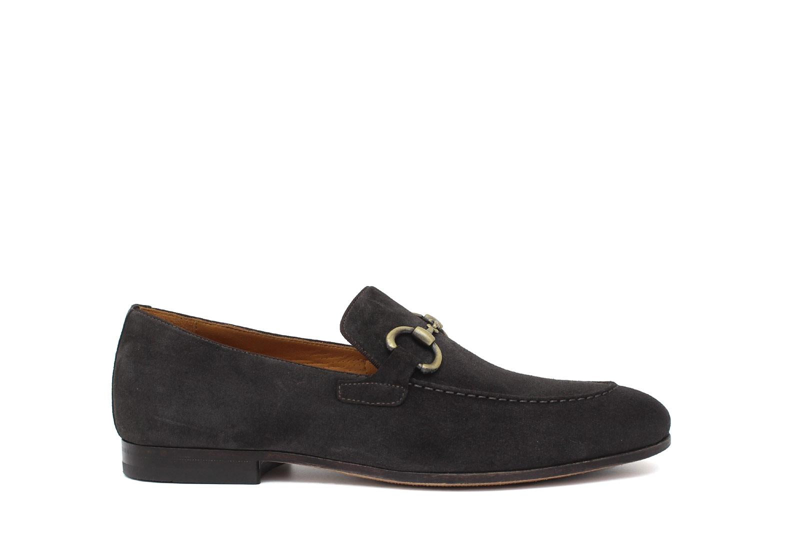 Mocassino con accessorio lavorazione sacchetto intero in camoscio t. moro e fondo cuoio con inserto cucito 8690CFPE 1041 ROSSI 