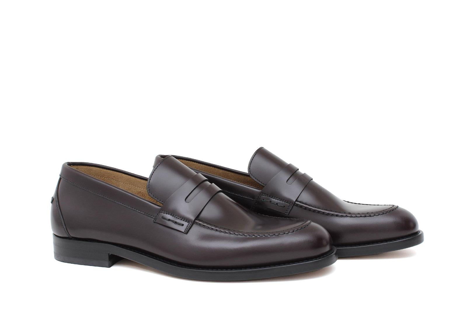 Mocassino sfoderato in vitello spazzolato bordò con fondo in cuoio antiscivolo cucito blake 7635CBOR 167 ROSSI 