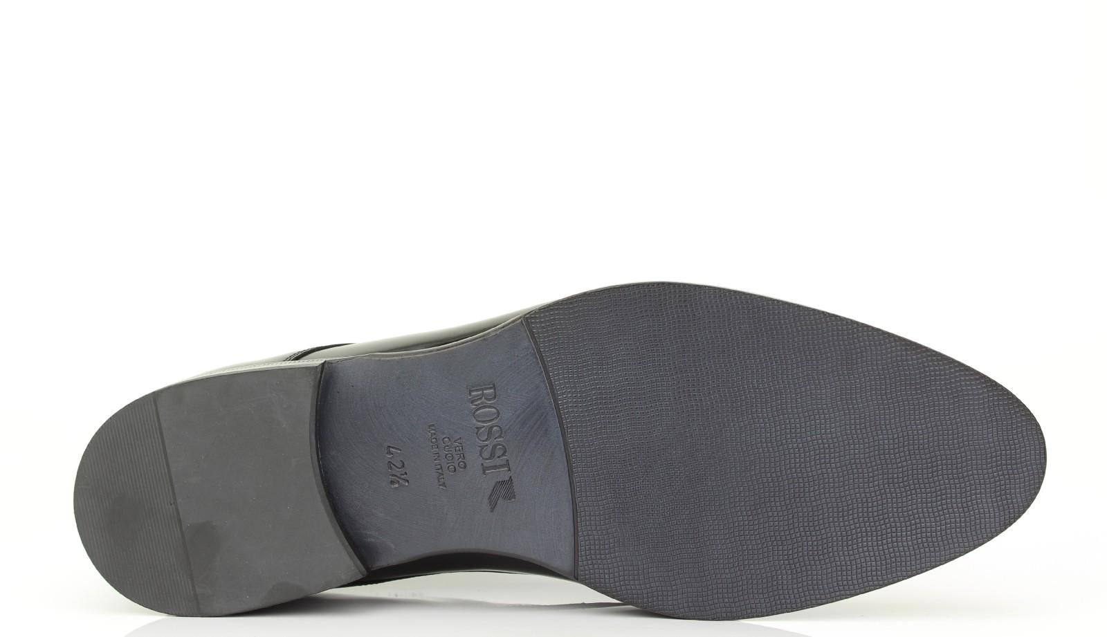 Derby in vitello spazzolato nero con fondo in cuoio 4717TINER 91  UN ROSSI 