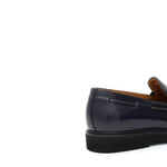 Mocassino con mappine in vitello spazzolato blu e fondo in gomma leggera 5853CALBLU 266 ROSSI 