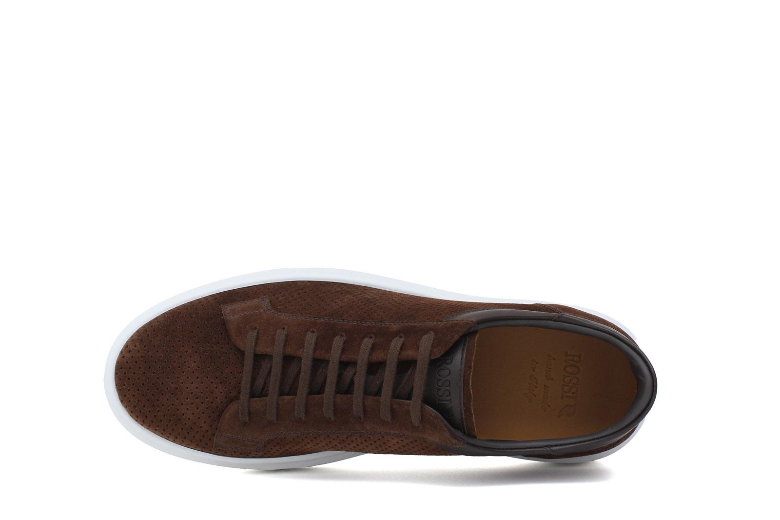 Sneaker in camoscio traforato color ciocolat e fondo in gomma leggera 326COCFLO 1096 ROSSI 