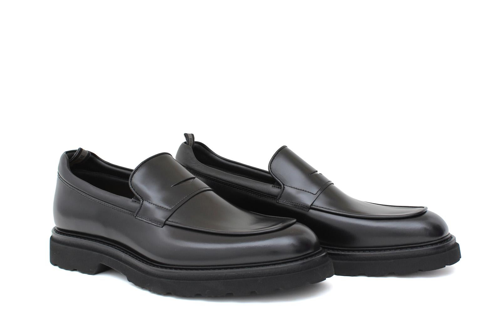 Mocassino in vitello spazzolato nero e fondo in gomma leggera 1204CNER 178 ROSSI 