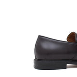 Mocassino con fibbia in vitello spazzolato bordò con fondo in cuoio antiscivolo cucito 8700CBOR 243  UN ROSSI 