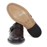 Mocassino con fibbia in vitello spazzolato bordò con fondo in cuoio antiscivolo cucito 8700CBOR 243  UN ROSSI 