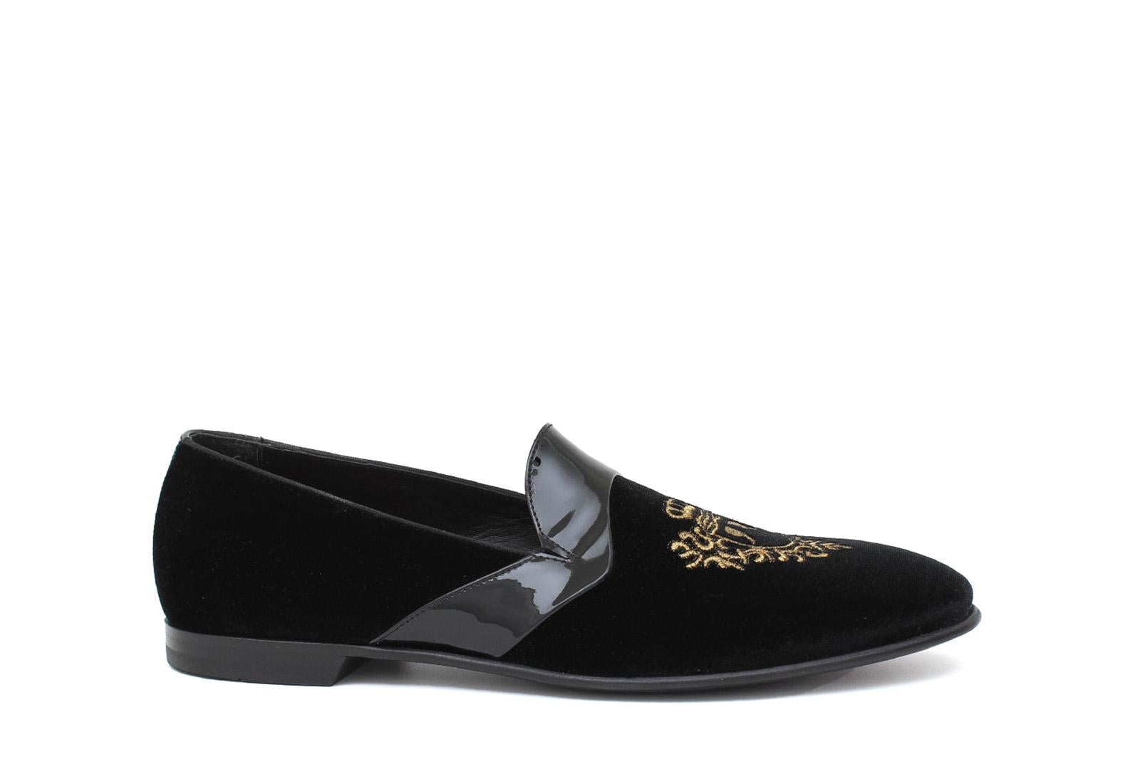 Pantofola con ricamo in velluto nero, riporto in vernice e fondo in cuoio antiscivolo 9671DRAGN 477 ROSSI 