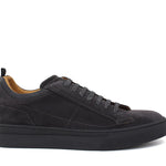 Sneakers in camoscio ingrassato colore carbone con fondo in gomma 872HSCAR 20  UN ROSSI 