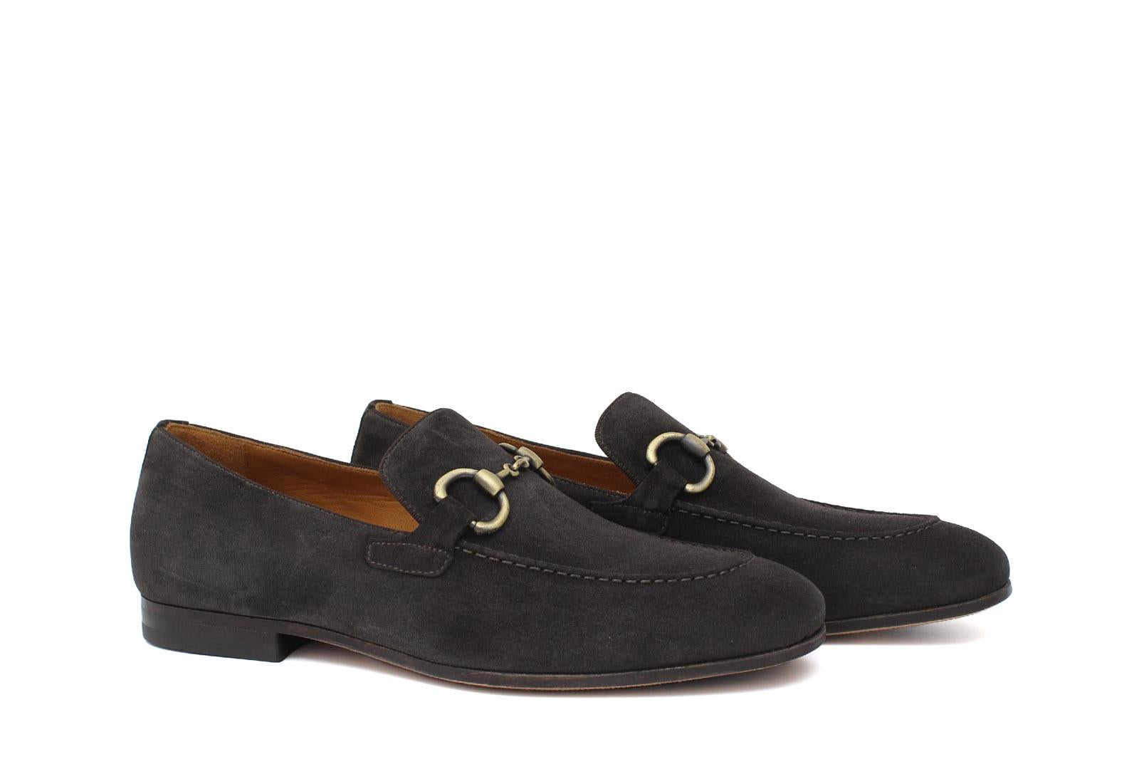 Mocassino con accessorio lavorazione sacchetto intero in camoscio t. moro e fondo cuoio con inserto cucito 8690CFPE 1041 ROSSI 