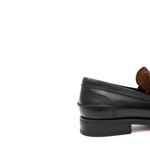 Mocassino College stile inglese in vitello spazzolato nero e fondo in cuoio 1/2 gomma 5316VCN 228 ROSSI 