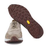 Sneaker  in camoscio traforato colore sabbia e fondo leggero Vibram 1010FLTCLO 504 ROSSI 