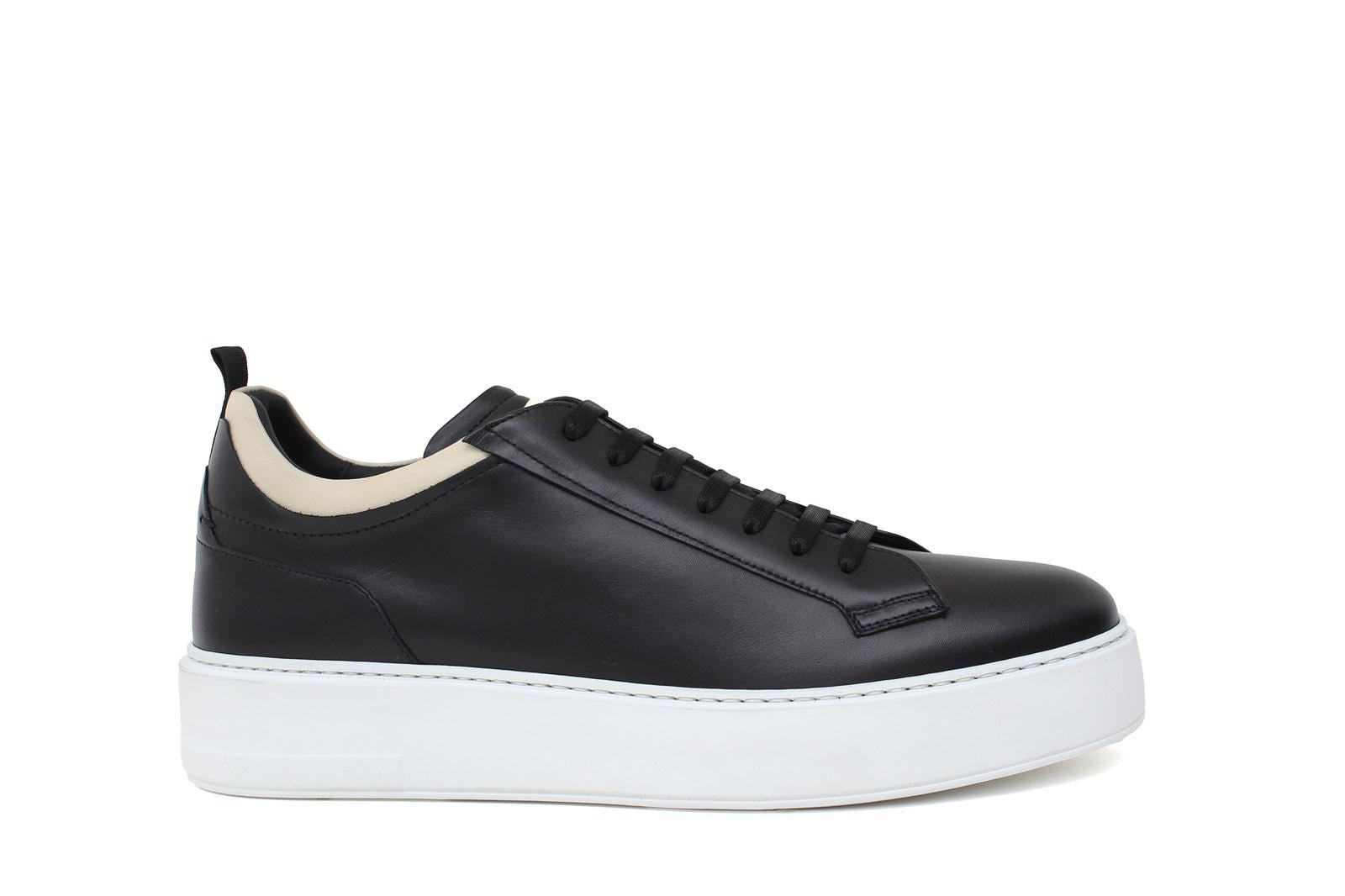 Sneakers in vitello nero con riporto in beige e fondo in gomma 872LPOLNE 1000 ROSSI 