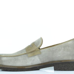 Mocassino in camoscio anticato color roccia con fondo in gomma leggera cucita 7631RUSCL 504 ROSSI 