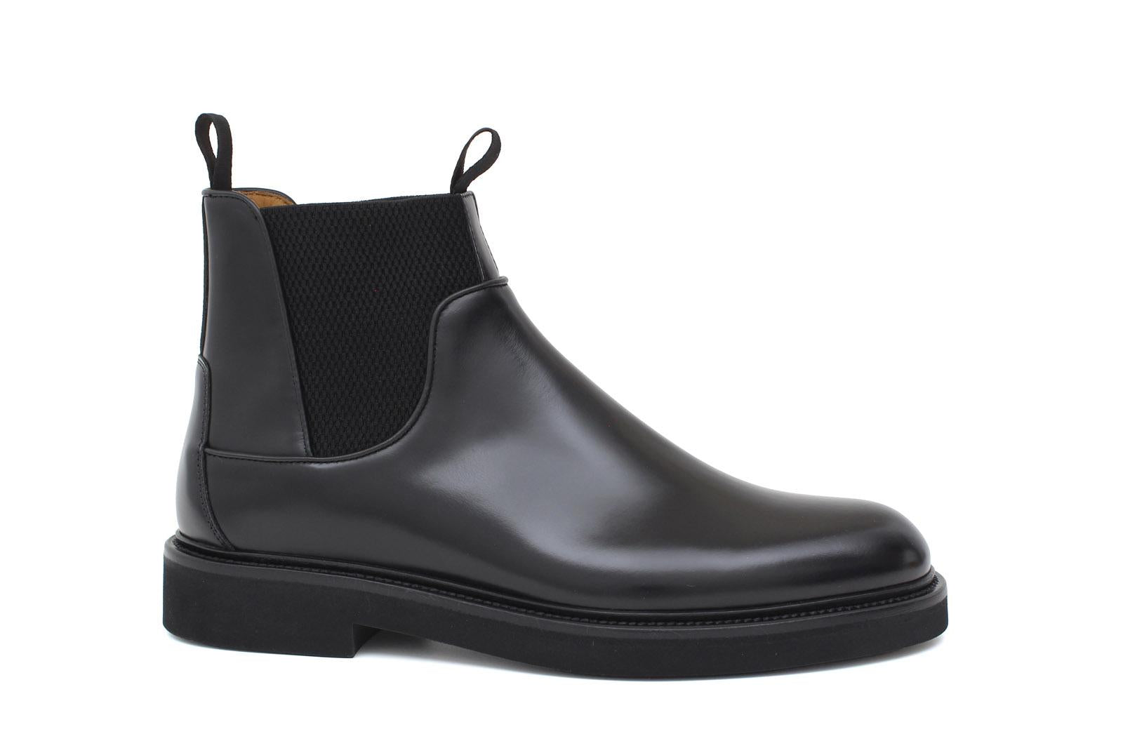 Stivaletto modello beatles in vitello spazzolato semilucido nero con fondo in gomma leggera 1281PCANER 1116 ROSSI 
