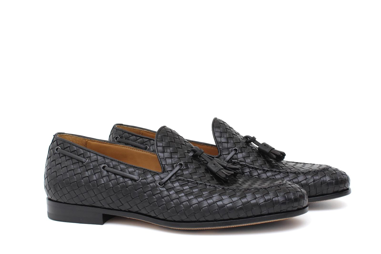 Mocassino a sacchetto intero intrecciato nel colore nero con fondo cuoio antiscivolo 265VITCNE 191 ROSSI 