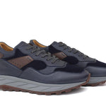 Sneakers in pelle blu con dettaglia testa di moro e riporto in camoscio blu con fondo vibram 800BBLU 391 ROSSI 