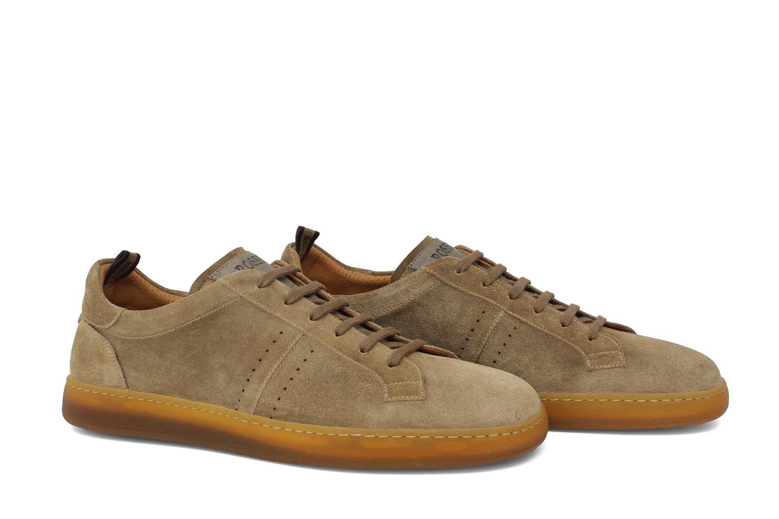 Sneaker in camoscio lavato sabbia  con  fondo in puro caucciù 275SALC 137 ROSSI 