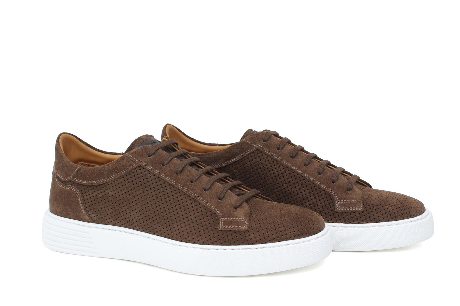Sneaker in camoscio traforato color marrone e fondo in gomma leggera 326FMUST 59 ROSSI 