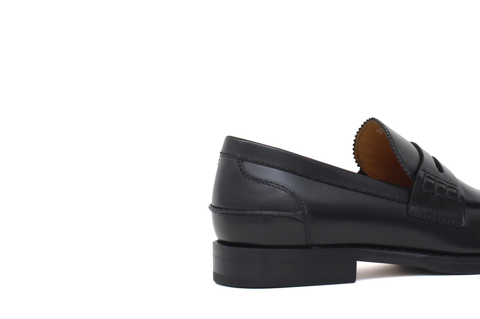 Mocassino College stile inglese in vitello spazzolato nero e fondo in cuoio 1/2 gomma 5316VCN 228 ROSSI 